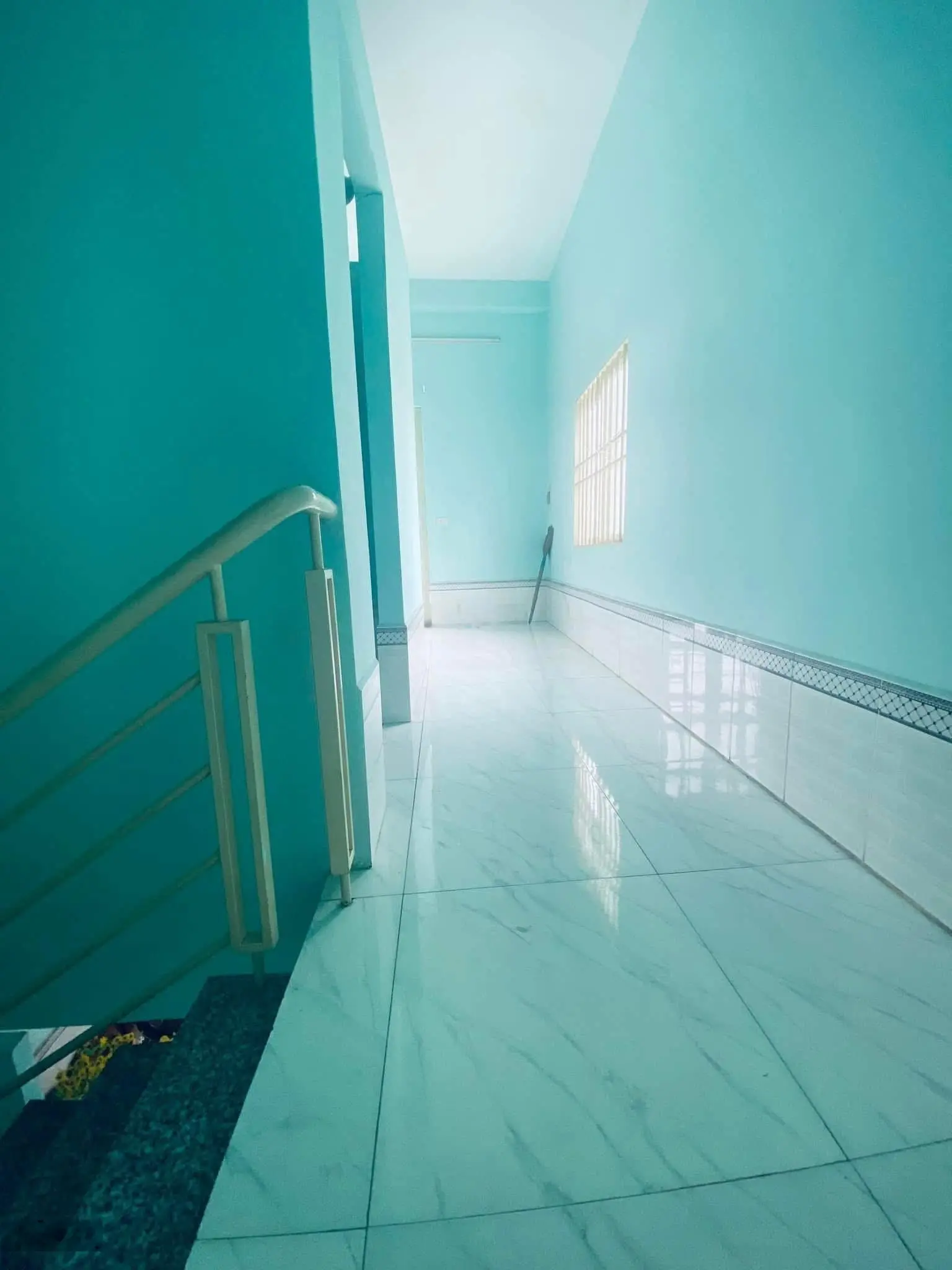 Bán Nhà SC 2 Nhà Chung Sổ, 2 Lầu Gần Ngã Tư Mồi, Đường Lý Thường Kiệt, Phường Dĩ An Tp Dĩ An