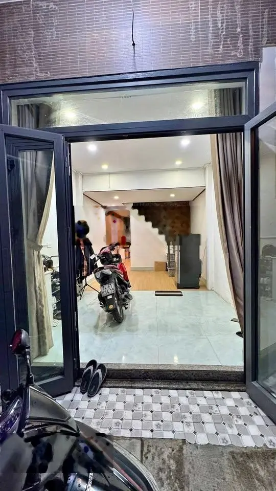 CHỦ ĐỊNH CƯ NƯỚC NGOÀI view đẹp tại Phạm Văn Hai, p 14, Tân Bình, HCM, giá 2,65 tỷ, 53m2