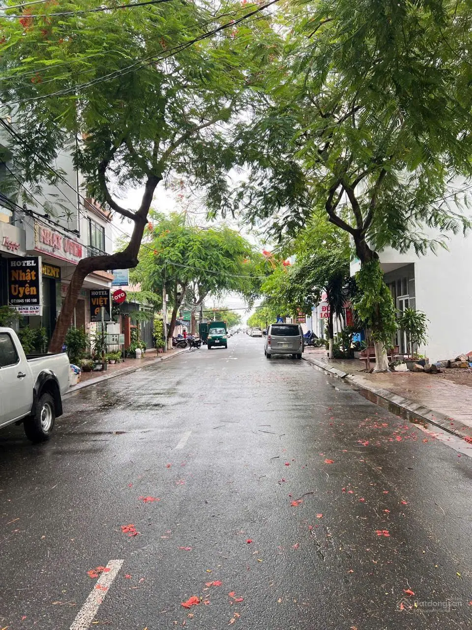 Bán lô đất mặt tiền đường Nguyễn Biểu cách biển 200m diện tích 161m2 ngang 7m giá tốt chỉ 100tr/m2