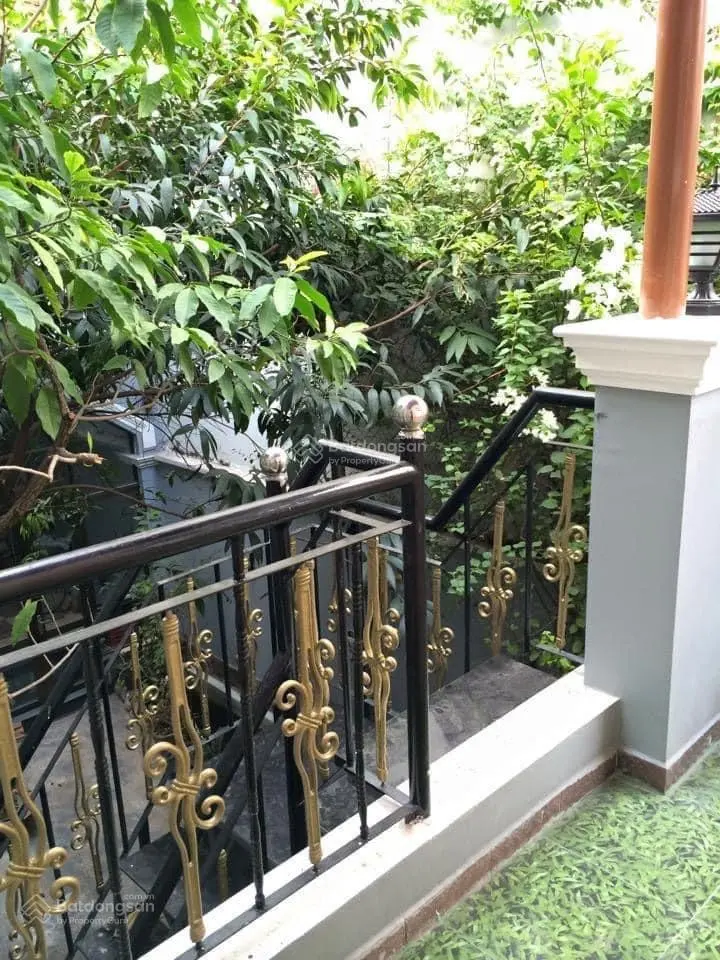 [13 x 26] Biệt Thự sân vườn Quận 1