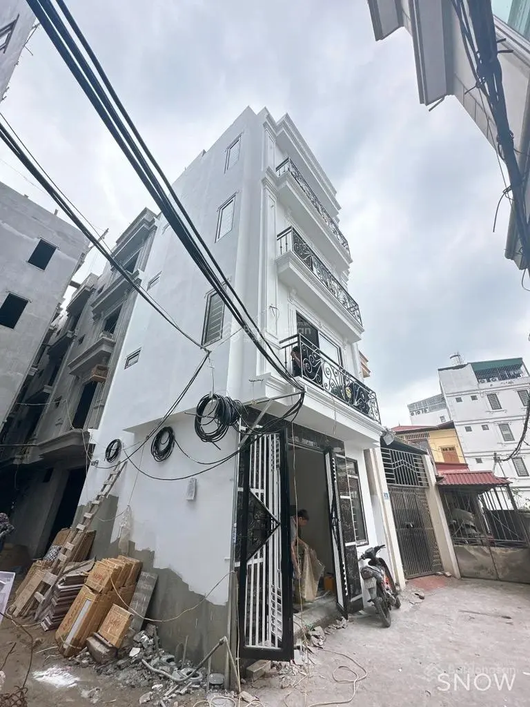 Nhà Thanh Am mới 5 tầng lô góc, ô tô vào tận cửa, ngõ riêng biệt giá tốt