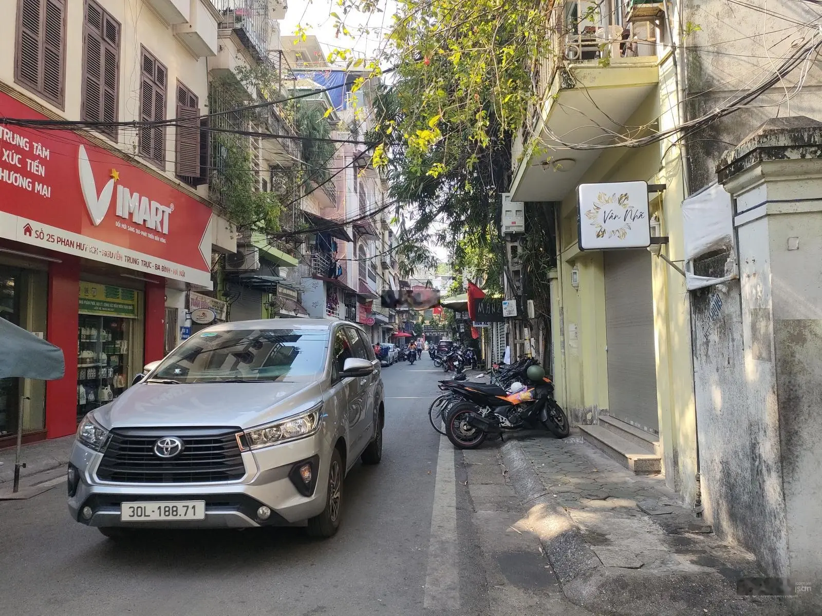Mặt phố Phan Huy Ích Ba Đình S43m 5tầng MT 7,8M chỉ 24,9 tỷ