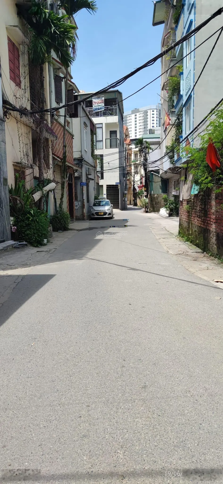 Bán gấp đất Đại Mỗ 55m2, ô tô tránh, kinh doanh, sát trường cấp 2 Đại Mỗ, giá đầu tư. Lh 0366 285 ***
