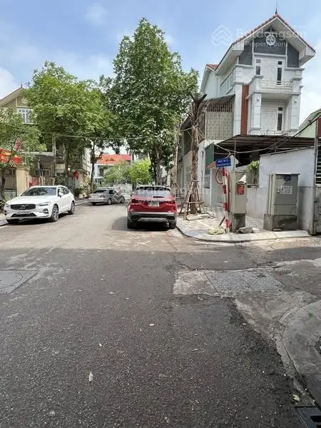 Siêu phẩm cực hiếm, giá tốt, An Dương Vương, Tây Hồ, diện tích 152m2, 2T, MT 12m, giá bán 18,5 tỷ