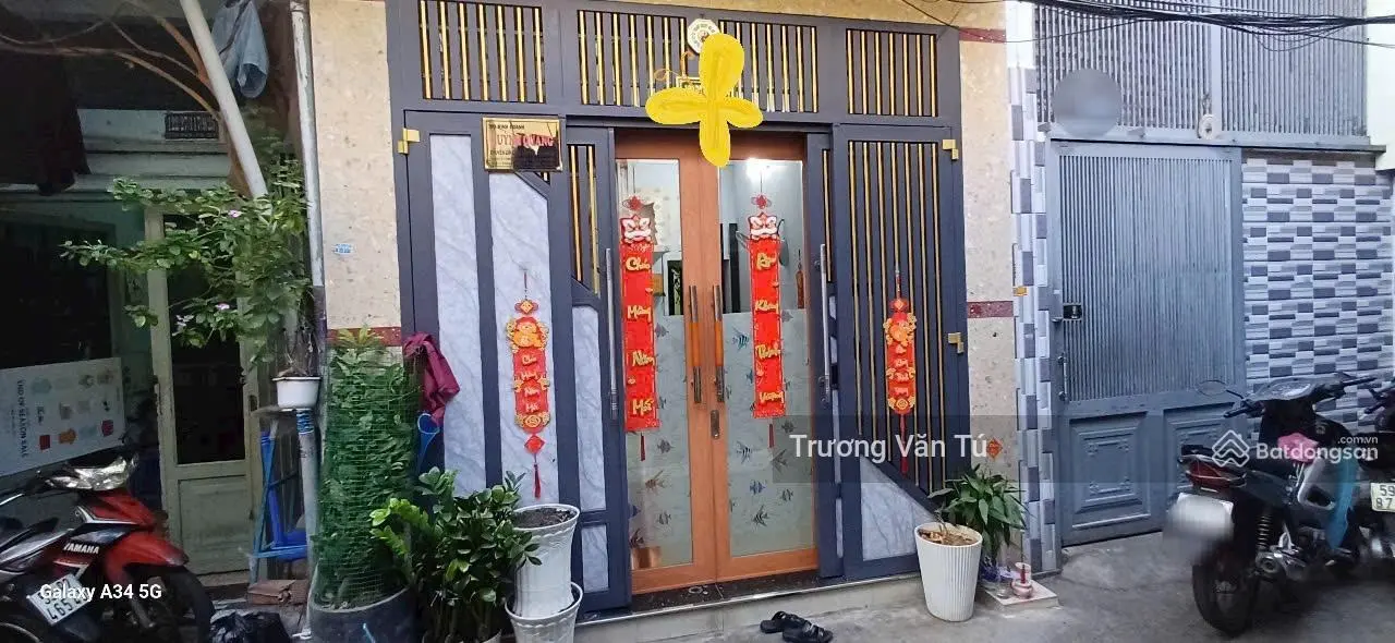 Chủ về quê, bán gấp nhà đẹp 27.6m2, 3T, ở ngay, Đường Tôn Đản, Phường 8, Quận 4. Giá: 3.35 tỷ(TL)
