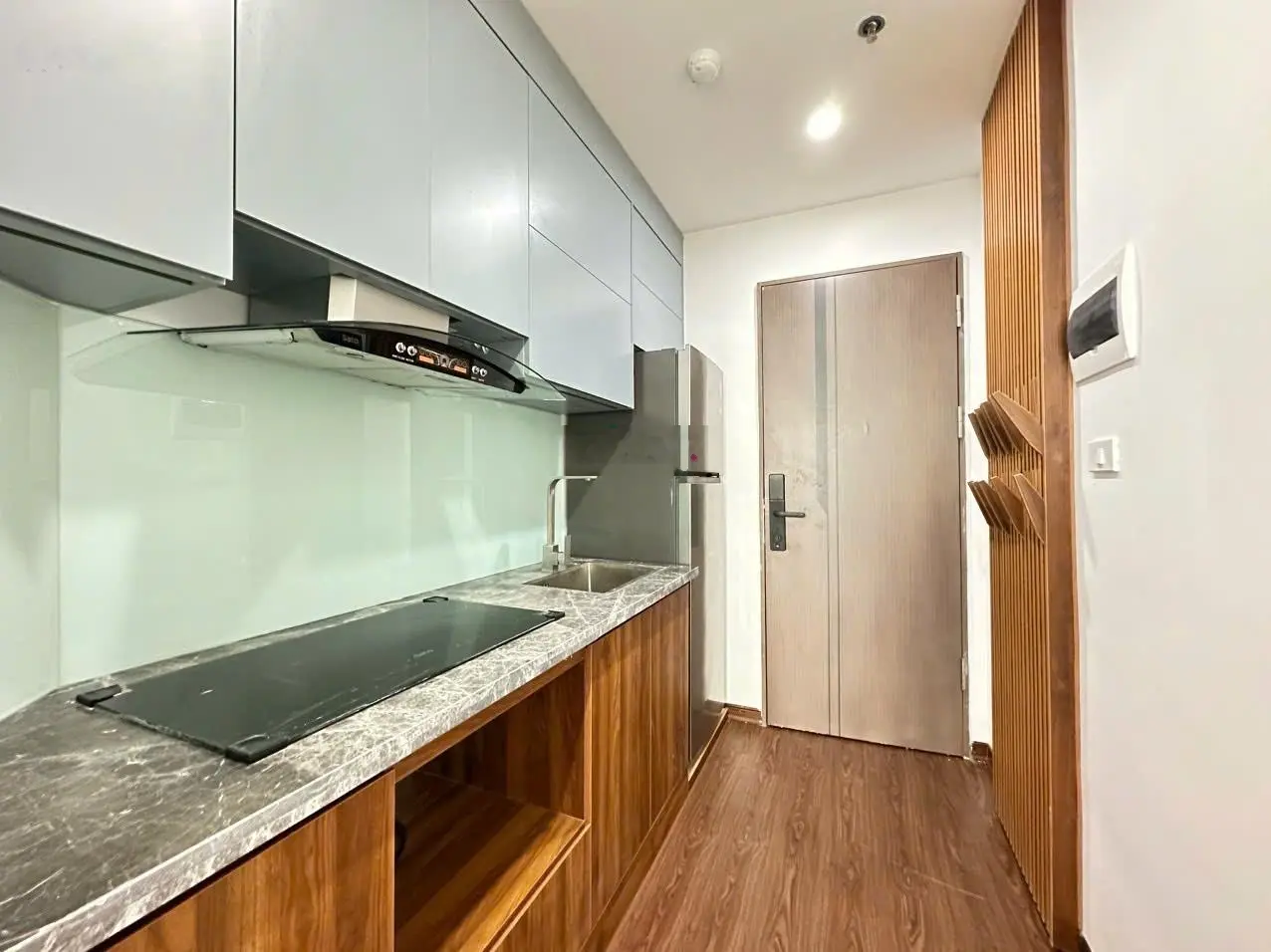 Siêu phẩm Apartment, ccmn, đầu tư, dòng tiền khủng, Nguyễn Khang, ô tô, 210m2 8 tầng nhỉnh 60 tỷ