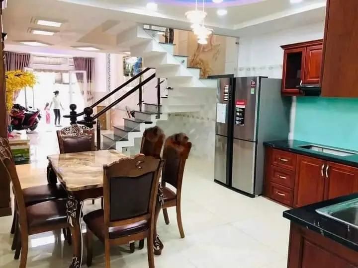 Đường Xe Hơi Tránh chợ Phạm Văn Bạch TBình DT4,2x17 x4 Tầng Chỉ 7,x tỷ