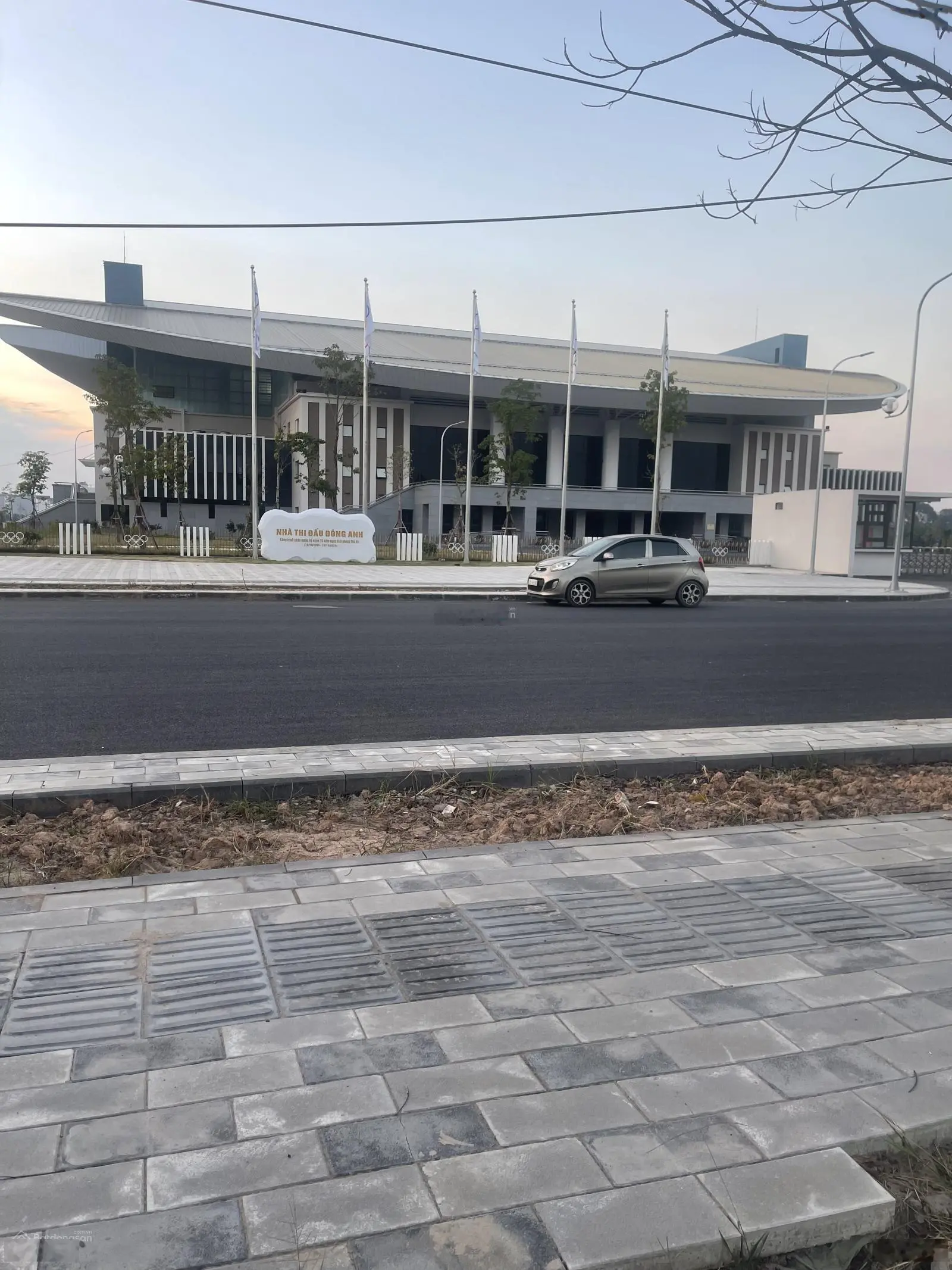 Bán 75m đất phan xá uy nỗ đông anh ,ô tô đỗ đất . chỉ nhỉnh 6 tỷ