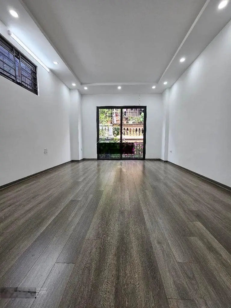 Bán nhà mới lô góc, ngõ thông 35m2*5T giá 7.4 tỷ, Kim Ngưu, Hai Bà Trưng