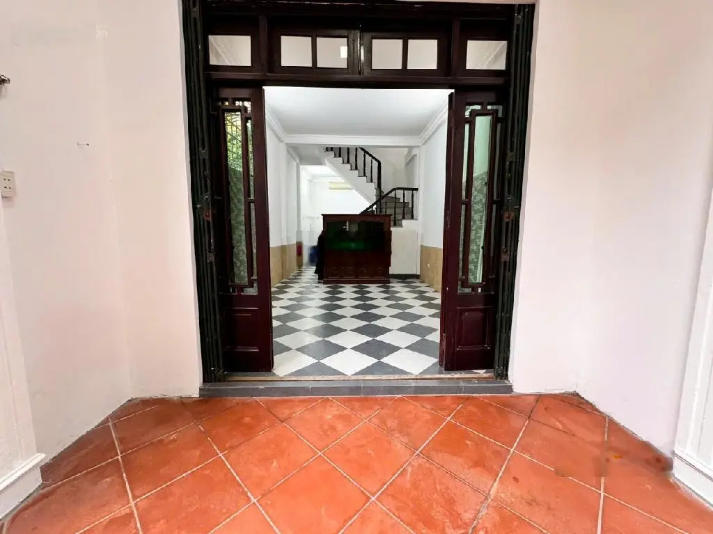 Bán gấp nhà Giáp Nhất- Thanh Xuân, căn góc 3 thoáng, ôtô, kinh doanh dt 60m, 4tầng, mt 4m, 11.5 tỷ.