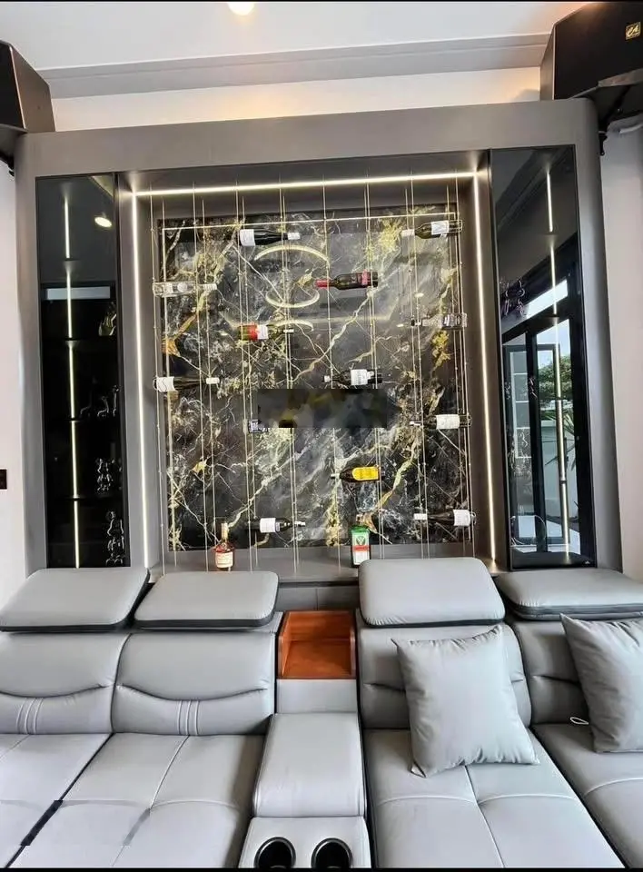 Bán nhà riêng 1 trệt 1 lầu 75m2 nằm trên đường Trịnh Quang Nghị, Bình chánh