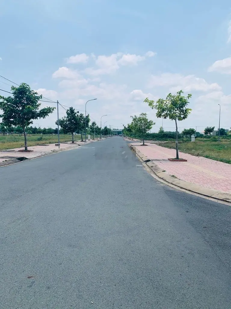 Cơ Hội ***, Bán Đất Đường Nguyễn Đức Thuận, Thủ Dầu 1, Bình Dương