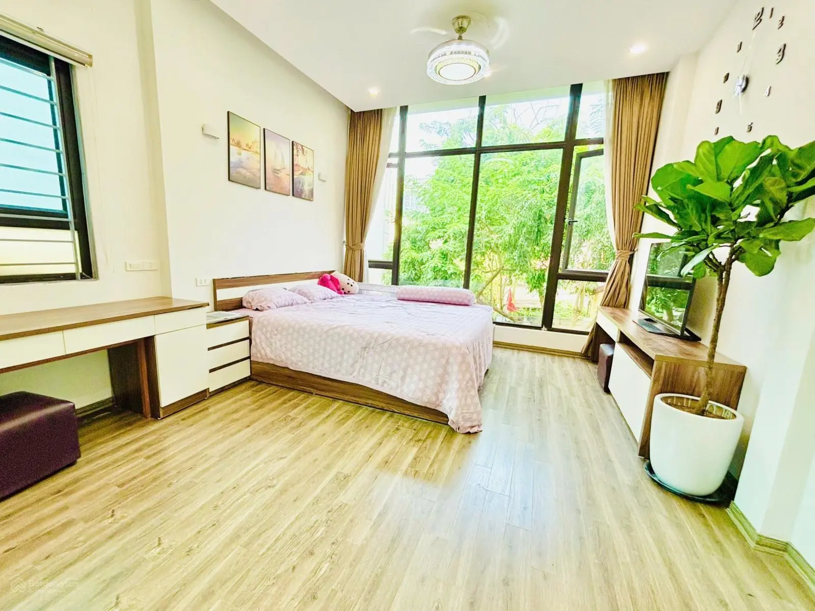 Tôi chính chủ bán nhà 4 tầng 1 tum, 45m thuộc đường An Đào, oto đỗ ngõ ngày đêm