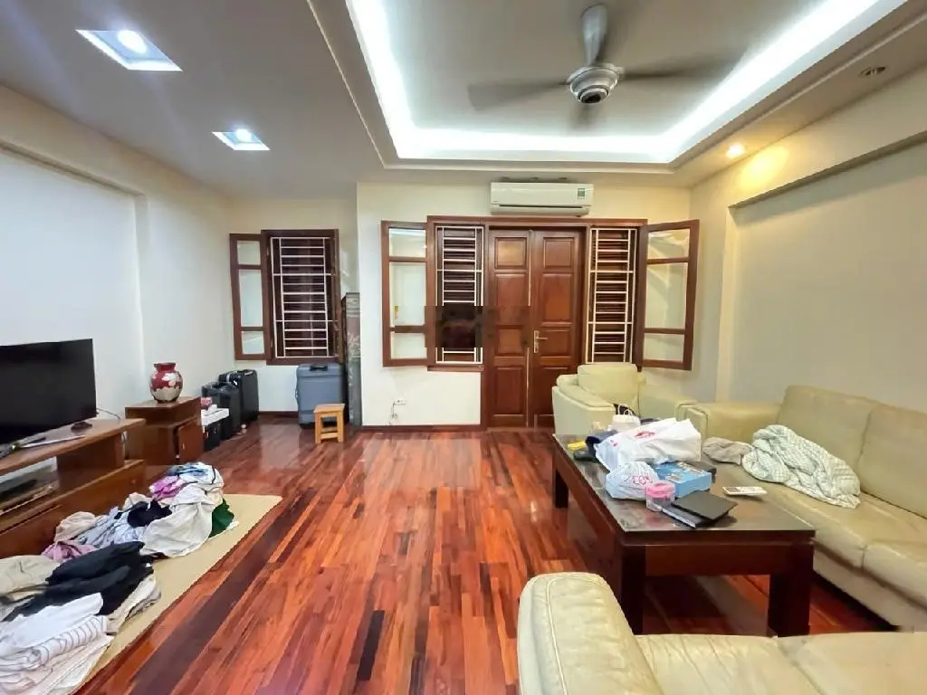 Biệt thự đẹp đẳng cấp Hoàng Mai - nội thất sang xịn - mặt tiền khủng - gara ô tô - kinh doanh - VP