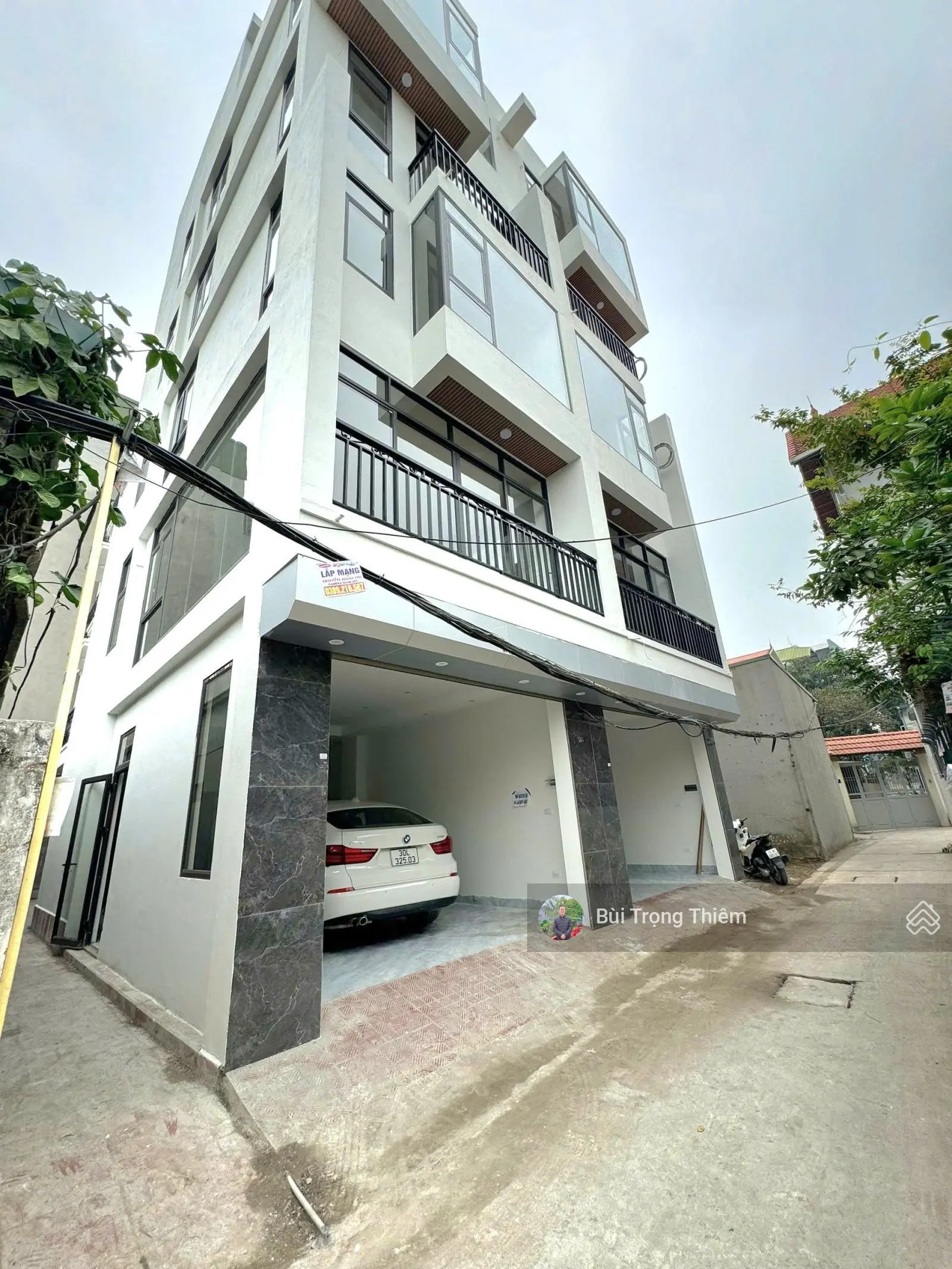 Siêu phẩm nhà phố 5 tầng thang máy 48m2 view cầu vĩnh tuy đường bát khối đối diện tttm aeon mall