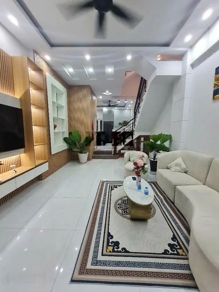 Bán gấp nhà đẹp 60m2 hxh Phạm Văn Chiêu P14 Gò Vấp