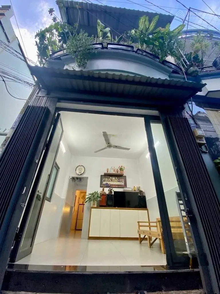 NHÀ MỚI- P15 TÂN BÌNH-32M2- 2 TẦNG BTCT ĐẸP - FULL NỘI THẤT -GIÁ CHỈ 3,3 TỶLH:0973 793 ***