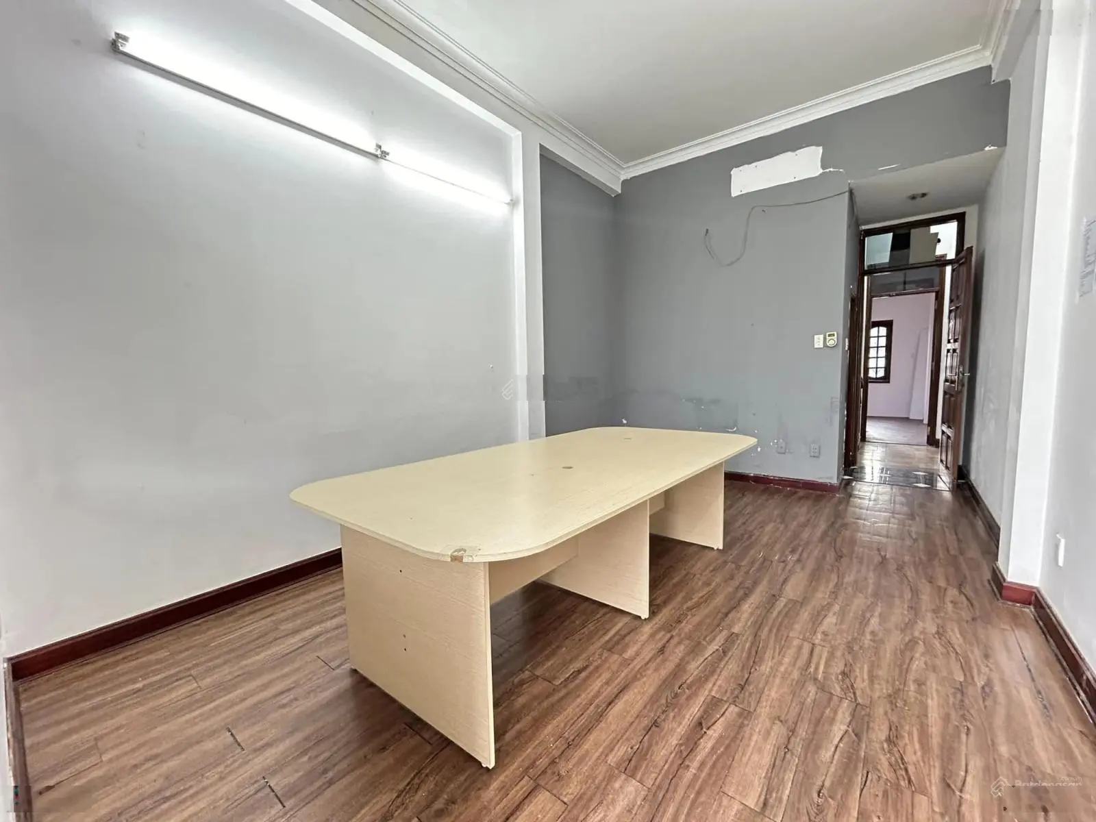 Bán nhà mặt phố Chùa Bộc, Đống Đa, 2 thoáng, tiện kinh doanh 5 tầng 48m2 giá 31.5 tỷ LH 0983 320 ***