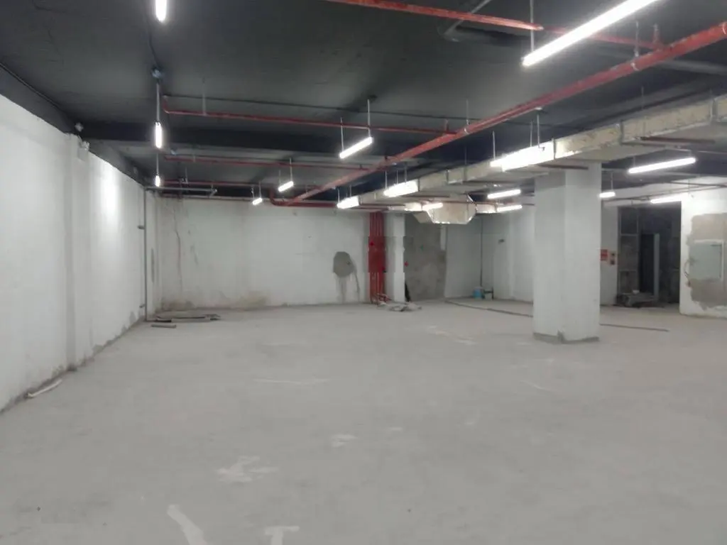 Bán tòa nhà 9 tầng mặt phố, vỉa hè kinh doanh, văn phòng, view hồ