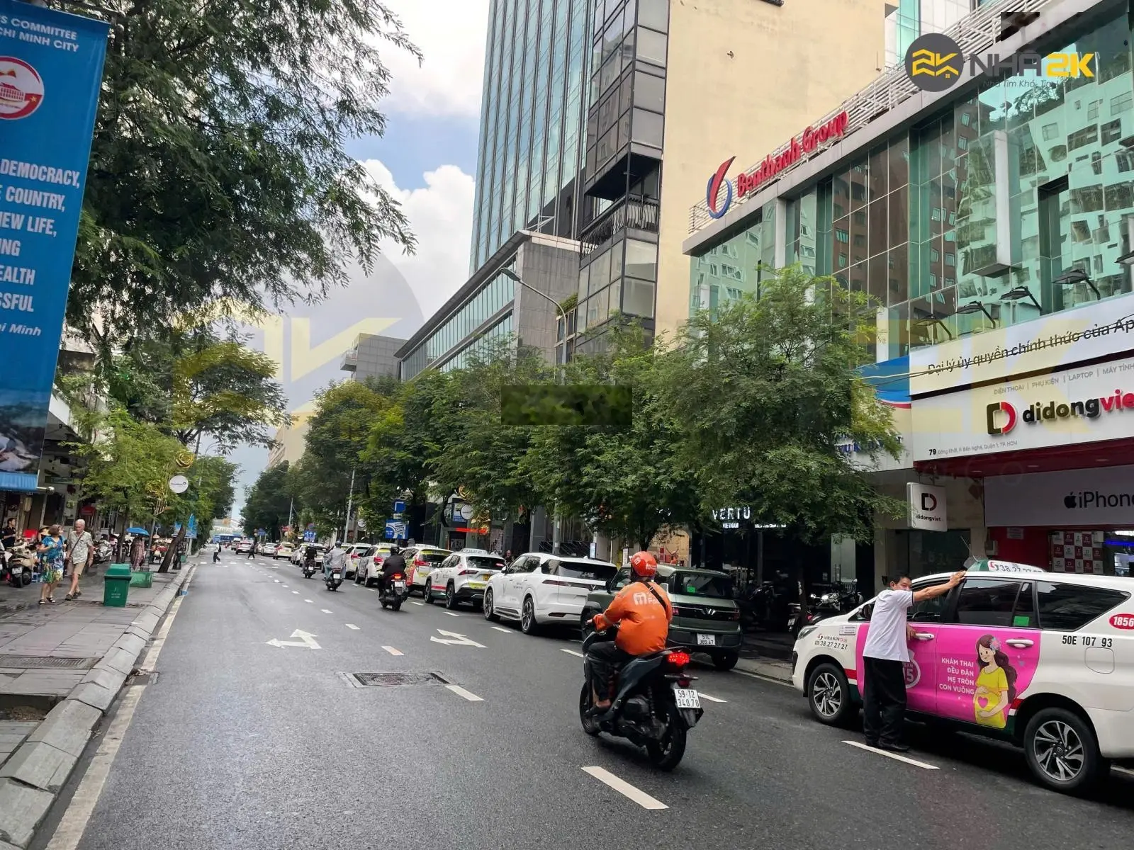 Phố thương mại! MT Sư Vạn Hạnh, Quận 10, 4.8x20m, 4 Tầng - HĐT: 90 triệu, giá 35.9 tỷ