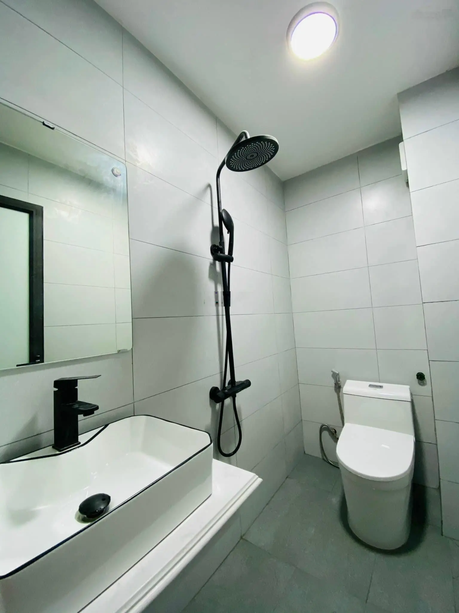 Hạ chào 200Tr !!! Nhà phố Vũ Tông Phan 37m*5T*3.9mMT - gần phố - ô tô đỗ gần - kinh doanh - hơn 6T