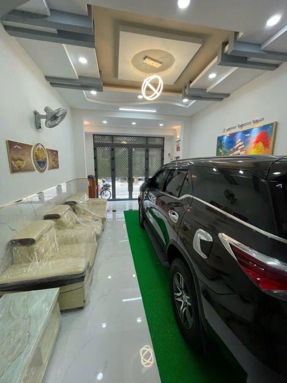 Bán nhà đường Đông Hồ, Phường 8, Tân Bình, nhà 3 tầng, sổ riêng, 65m2, hẻm xe hơi, 0896 465 ***