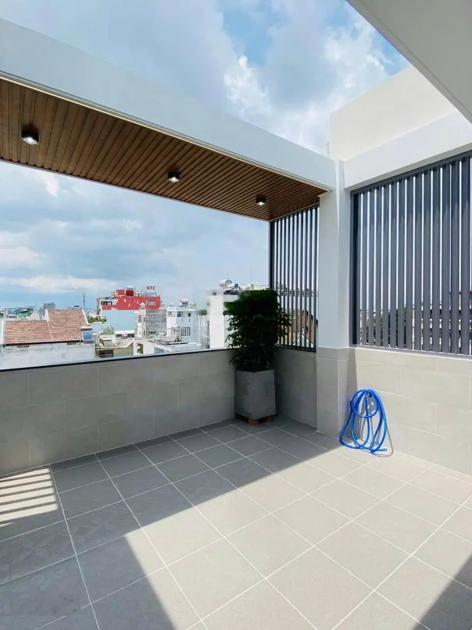 2 Căn siêu phẩm mặt tiền, Nguyễn Văn Khối P11, 4m x 19m. 5 lầu - thang máy=14 tỷ