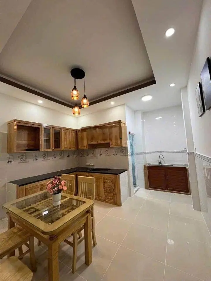 Nhà đẹp thuận tiện kinh doanh 5x15=75m2 Tây Lân, Bình Tân cách Quốc Lộ 1A 400m di chuyển, sổ sẵn