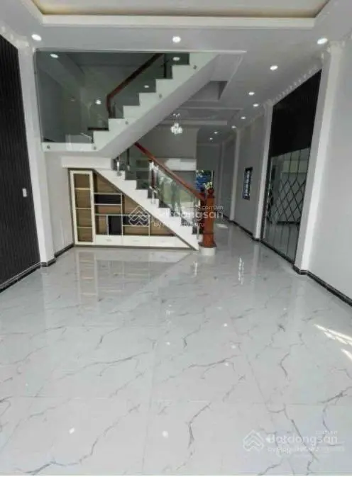 Bán nhà đường 6m Hồ Biểu Chánh-P12-Phú Nhuận. Giá 3Tỷ450/64m2 cho thuê 28triệu. Gần UBND Phú Nhuận