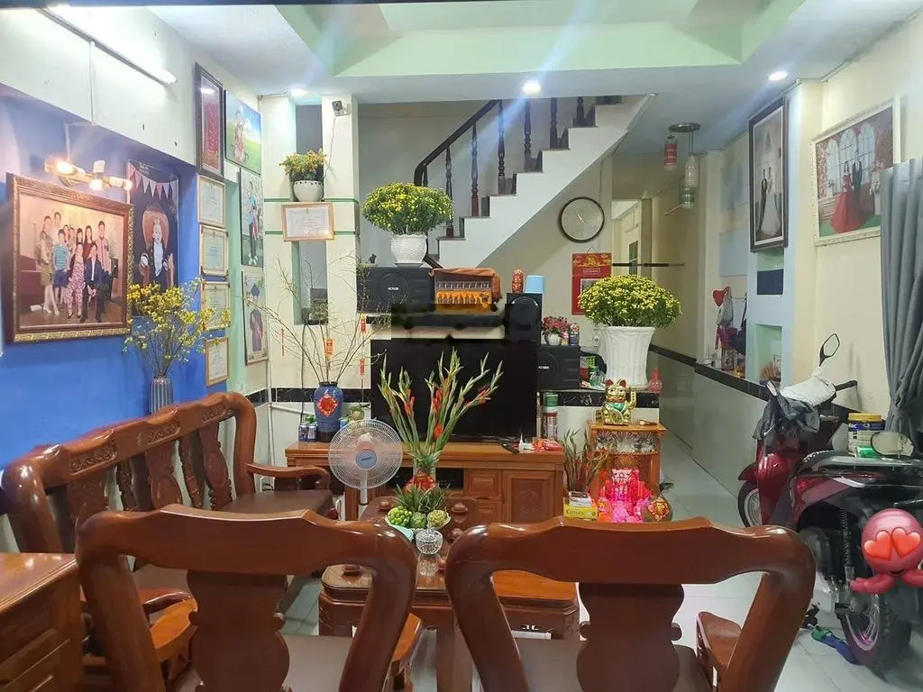 Lô góc 2 tầng HXH Gần đường Hiệp Bình, P. Hiệp Bình Chánh, Thủ Đức Giá 6.9 tỷ