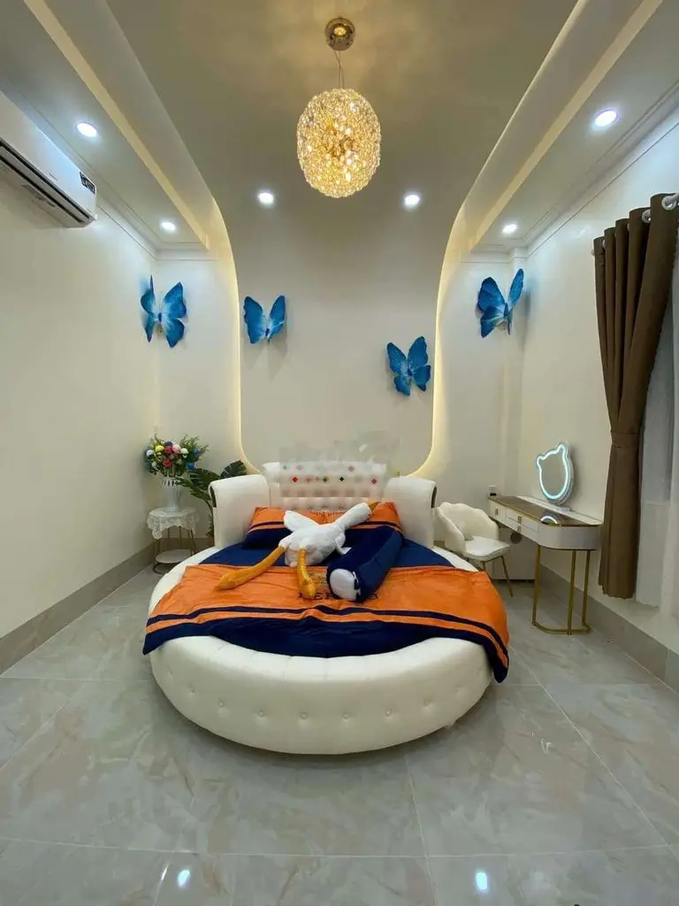 bán nhà mới xây tặng full nội thất cao cấp - kdc trường an, tp vl