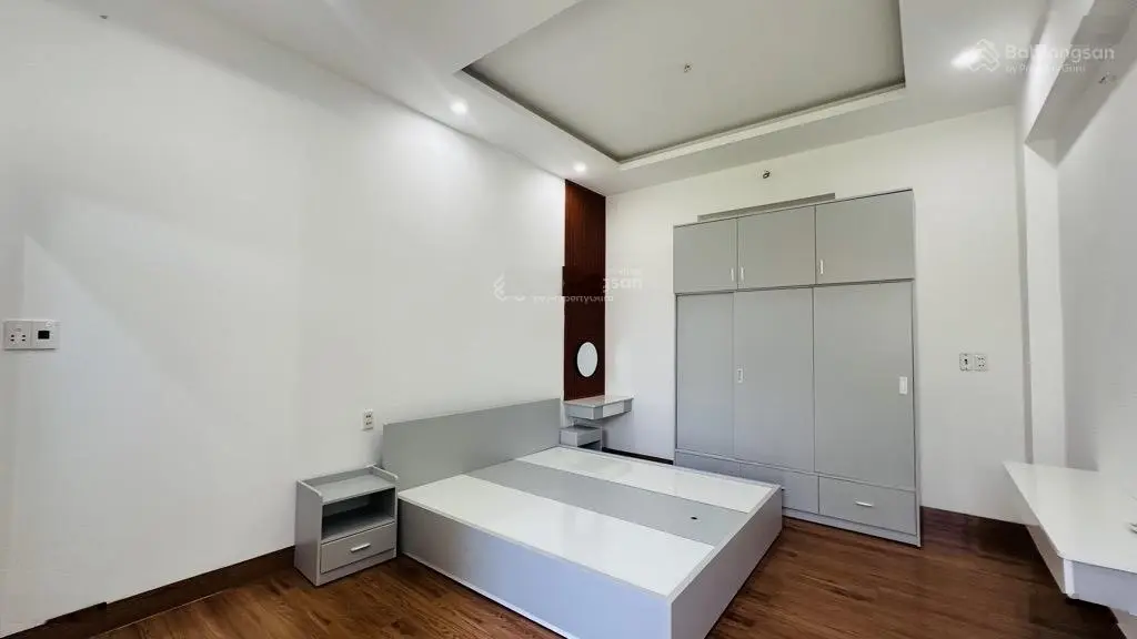 Ngũ Hành Sơn 7 tỷ x - nhà 3 tầng, lô góc 2 mặt kiệt ô tô gần đường Trần Văn Dư