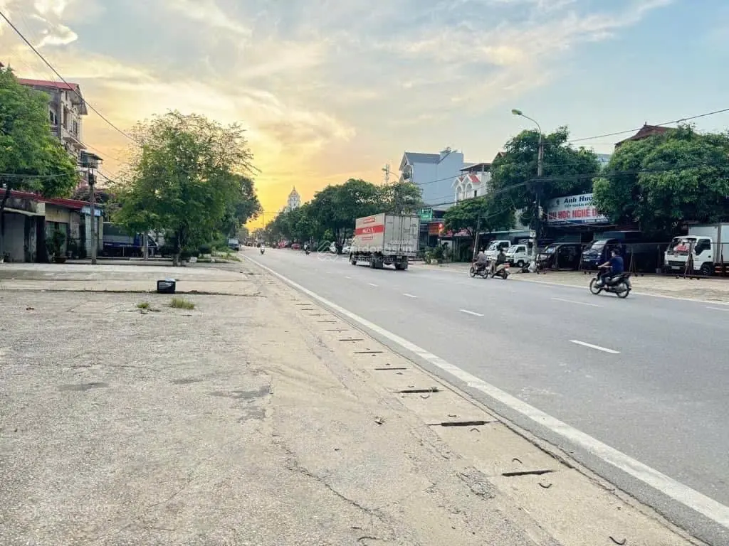 Bán Đất 40m2 - Lộc Hà - Mai Lâm - Đông Anh - Ô tô Prado Ngủ Trong Đất - Nhỉnh 3 tỷ.