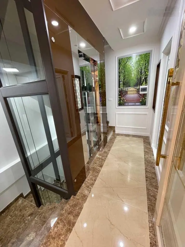 Bán nhà phân lô Phạm Tuấn Tài, 55m2, 6 tầng thang máy, gara, vỉa hè rộng, ô tô tránh, 19.8 tỷ