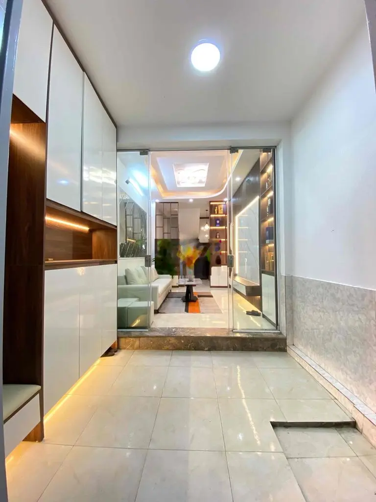 BÁN NHÀ NGÕ 467/12 SN 16 LĨNH NAM , NHÀ MỚI NỘI THẤT , DT: 33m2 x 4 T