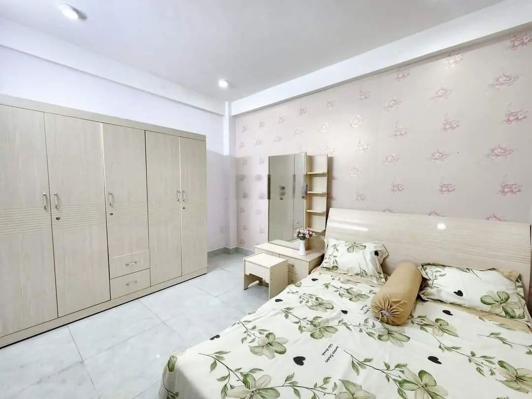 Giảm 1 tỷ! Bán nhà 4 tầng 72m2 Hồ Xuân Hương, P.14, Bình Thạnh - 3tỷ270 sát mặt tiền 10m. Thuê 37tr