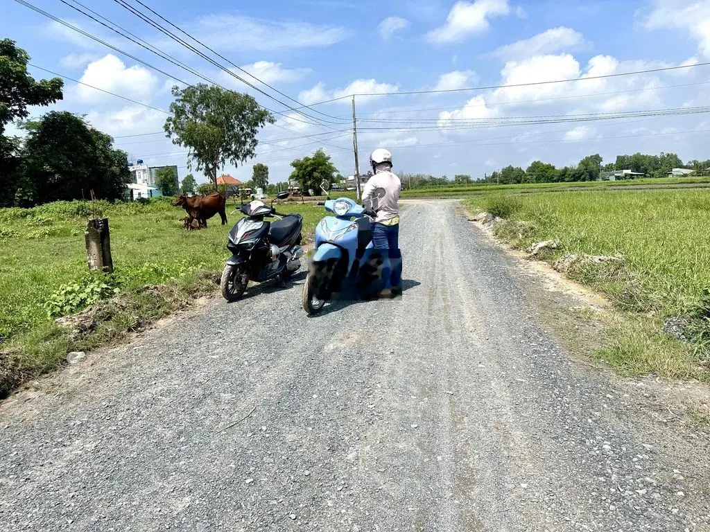 Bán lô đất chuẩn bị lên nhựa ấp tràm lạc | 280m2 | ***