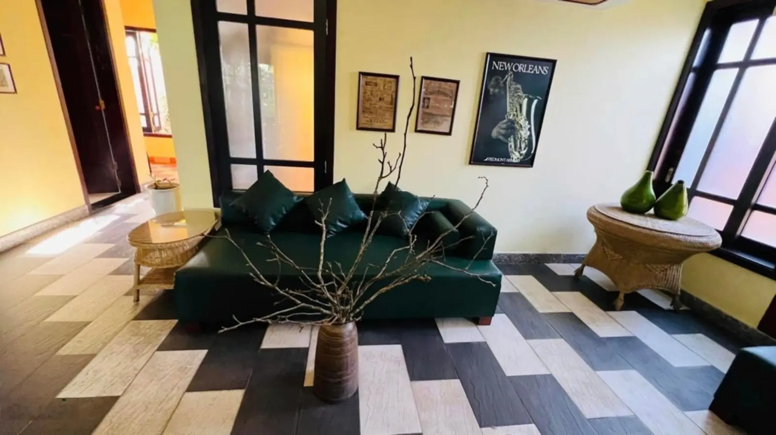 Bán biệt thự vip 5 sao đường Mỹ Khê 4, cách biển vài bước chân, DT 450m, ngang 15m - giá 48 tỷ 5 TL