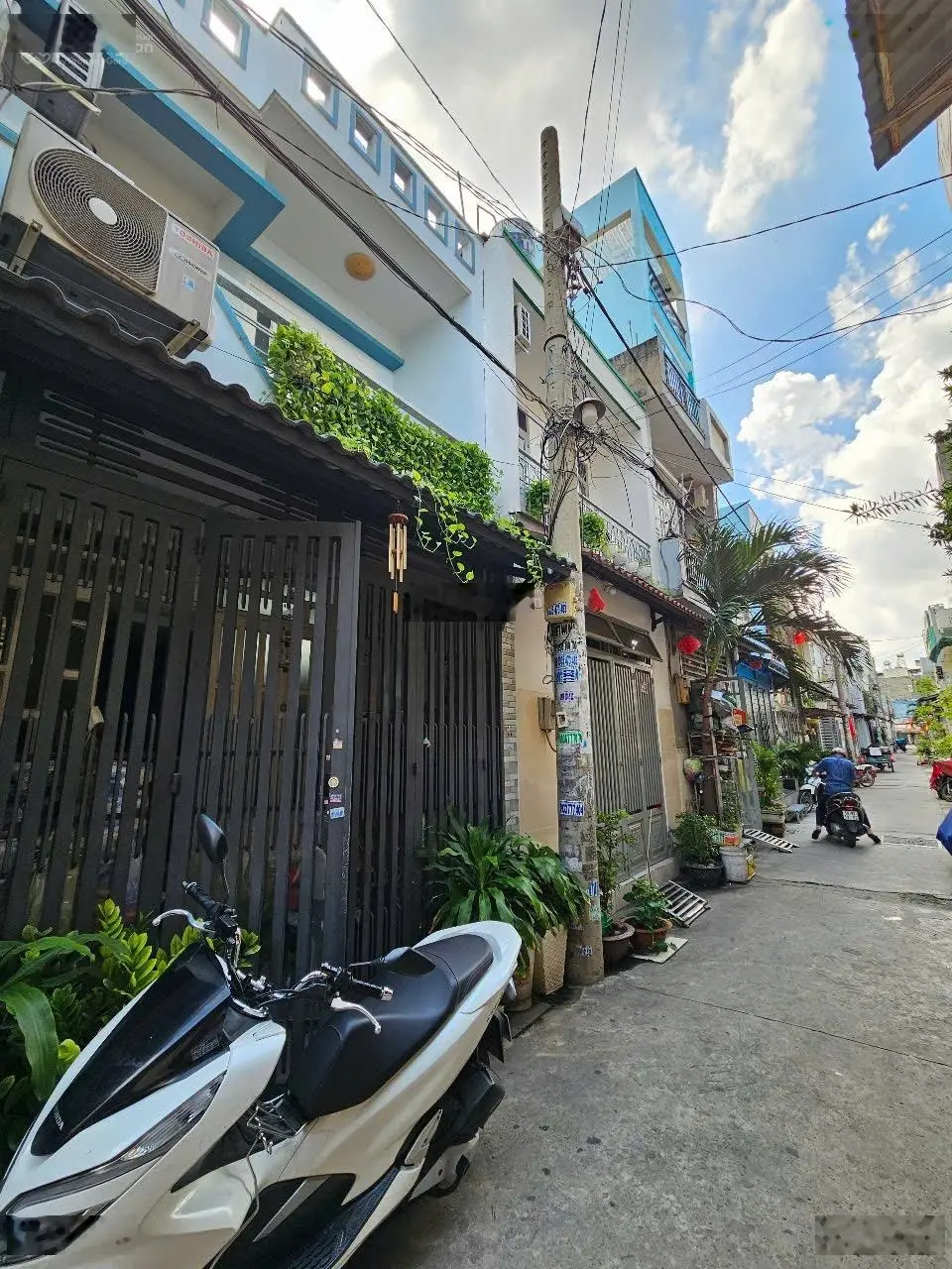 Cần Bán Nhà Chính Chủ Bình Tân - Kế Aeon Tân Phú