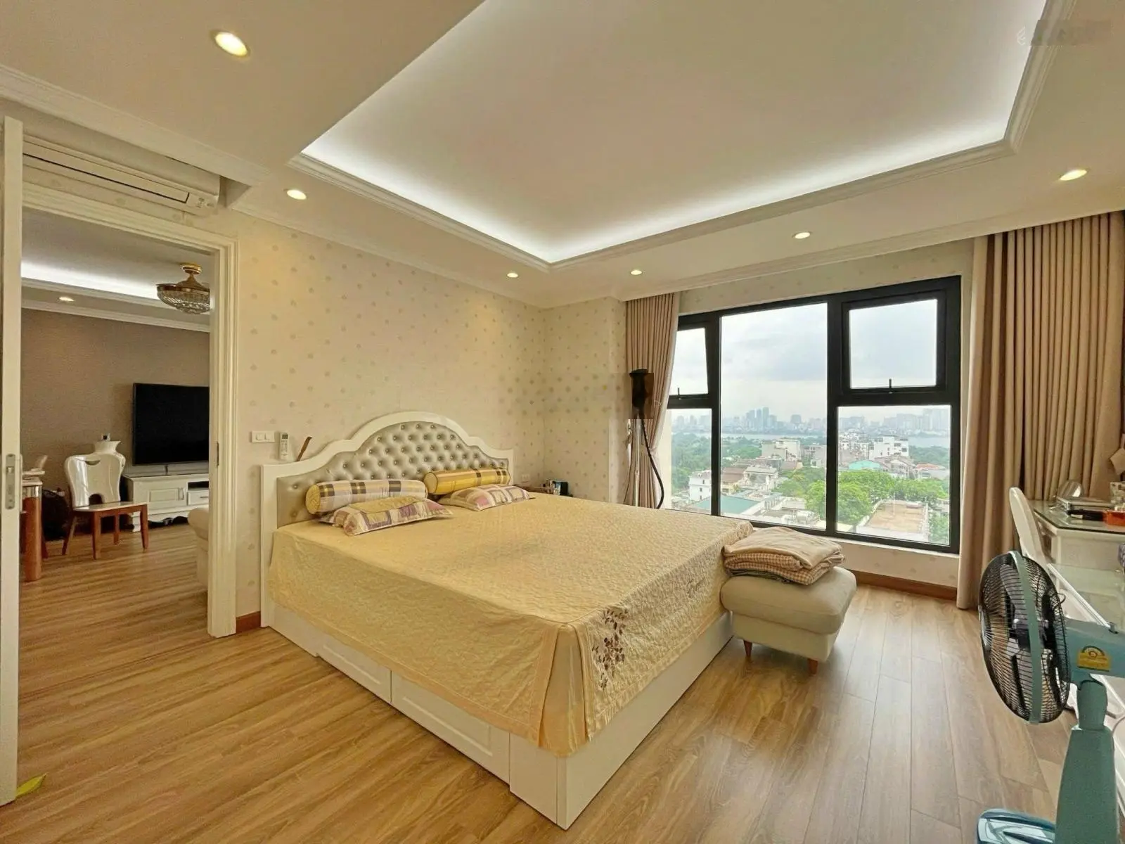 Bán gấp căn hộ đẹp tại d’. le roi soleil, 10,8 tỷ vnd, 88m2, 2 pn, sổ đỏ