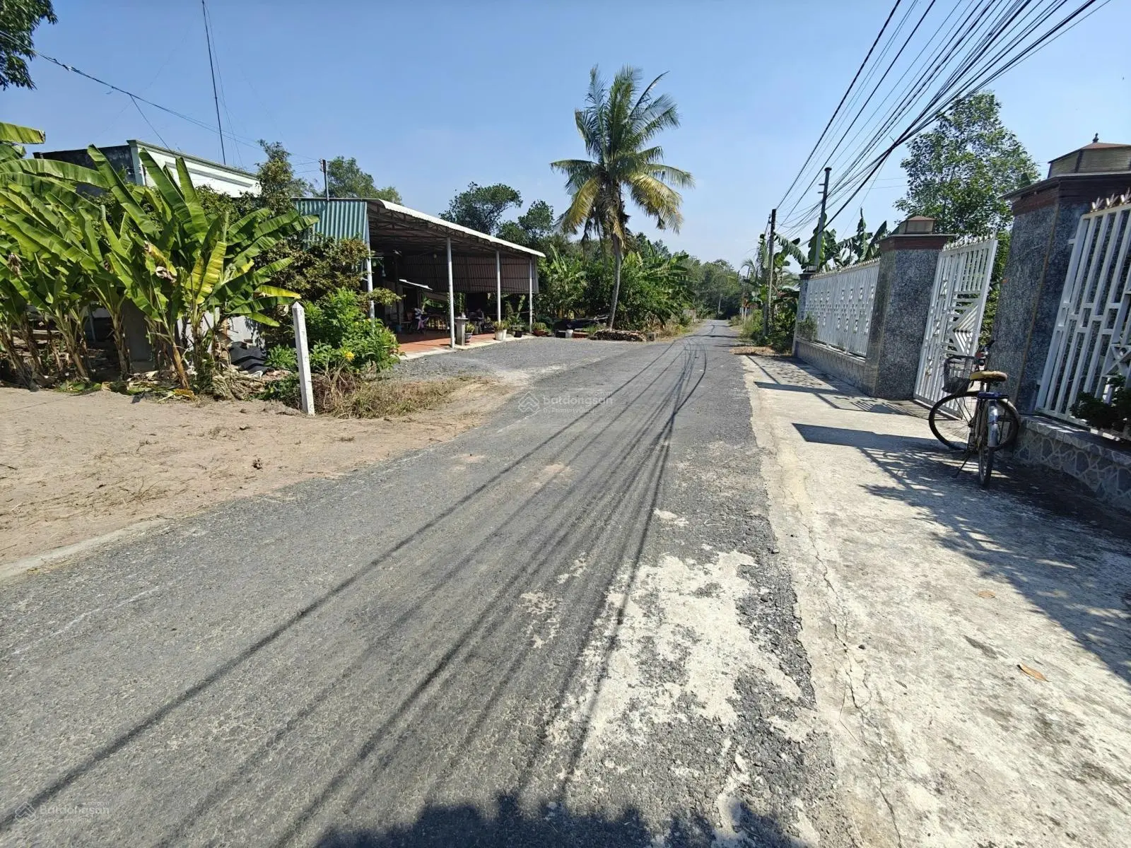 Nhà đẹp 2 mặt tiền ngay trung tâm thị trấn gò dầu, tây ninh