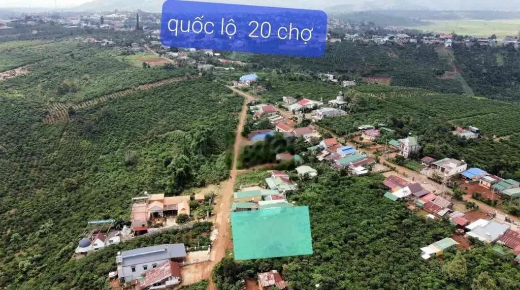 Chào anh chị em lên lô đất nền giá rẻ ngay trung tâm Di Linh ạ