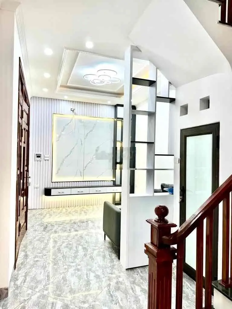 Bán nhà tại phố Đại Từ, Hoàng Mai. Diện tích 42m2
