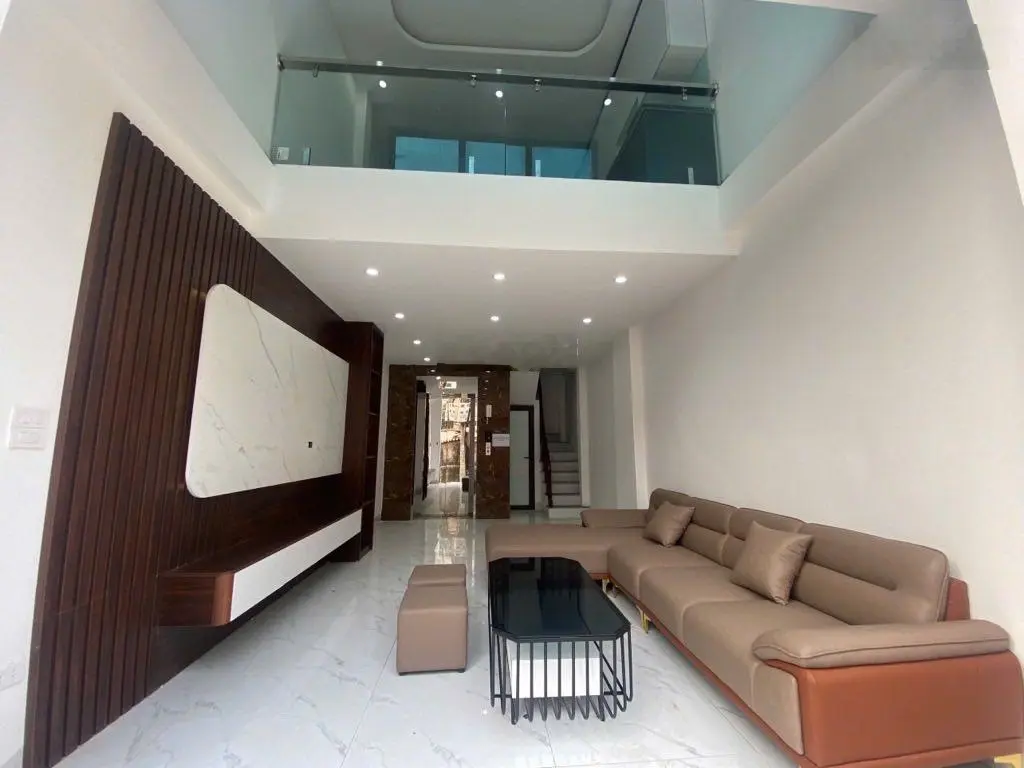 Bán nhà mp Chiến Thắng, Hà Đông, 100m2 x 5 tầng, mt 5m, vỉa hè oto đỗ, thang máy, kinh doanh, 2X tỷ