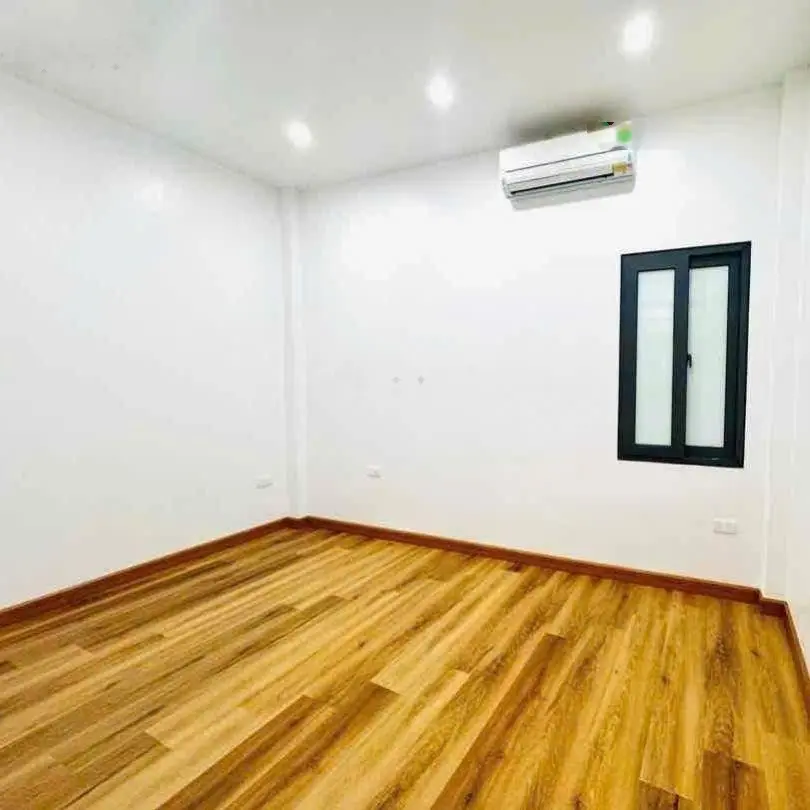 Mặt ngõ 46 Tân Triều, Giá 6.78 tỷ, DT sổ 37m2, MT 4m, 4 Tầng, 4 NGỦ, cạnh tòa EcoGreen Nguyễn Xiển
