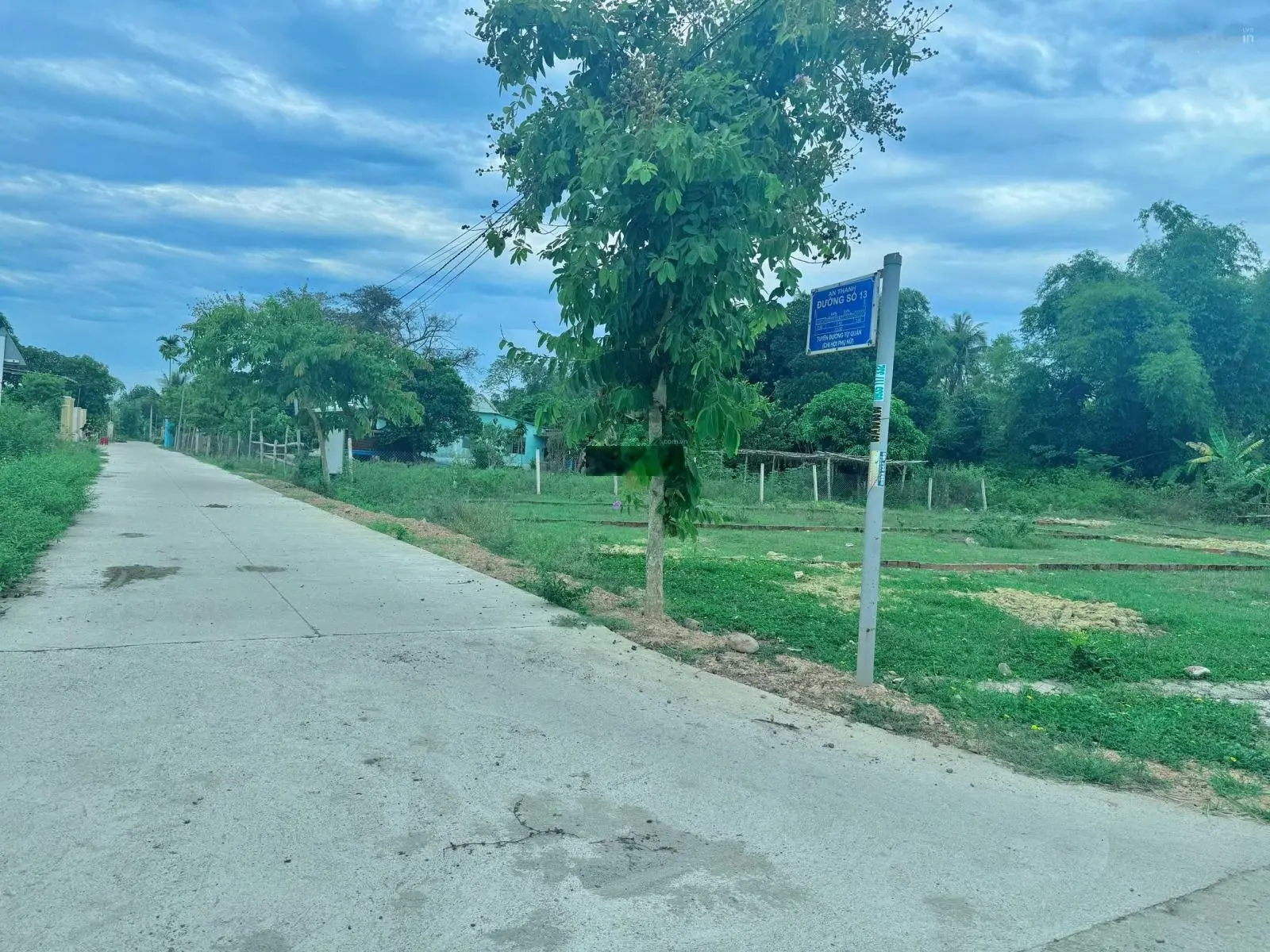 Đất vùng ven Đà Nẵng - tài chính thấp - đường ô tô - sẵn sổ