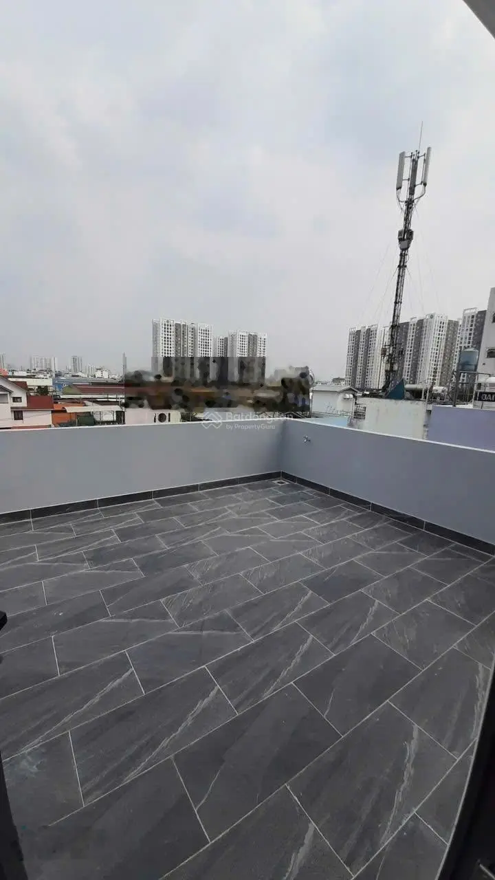 Bán gấp nhà đường Thoại Ngọc Hầu, nhà mới 5 tầng ô tô đậu cửa