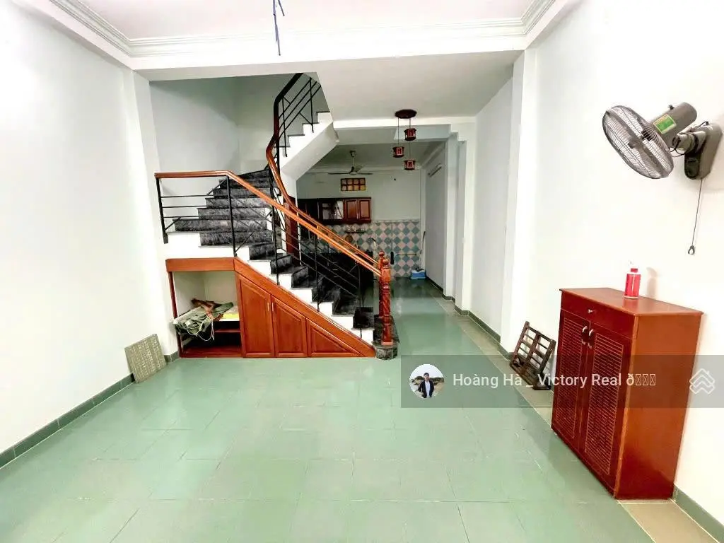 Bán nhà 3 tầng mới, đẹp HXH Đồng Đen, P14, TB, (4.4 x 10.5m) - 43m2, giá chỉ 7.2 tỷ TL