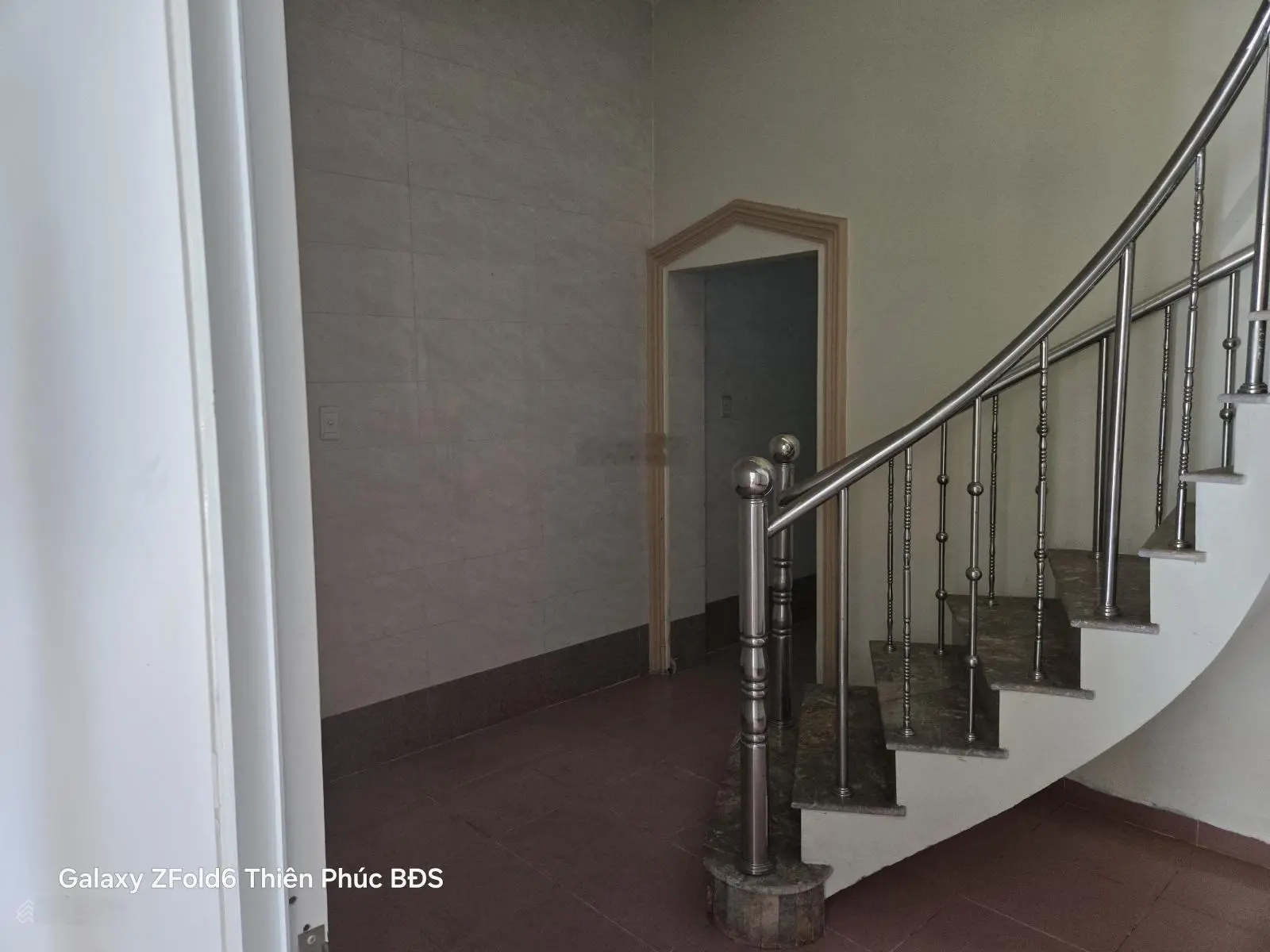Nhà 3 tấm hoàn công MT đường D1,Tân Đông Hiệp, Dĩ An, giá chỉ 5,9 tỷ, 81m2.dts 148m.cho thuê 15 tr