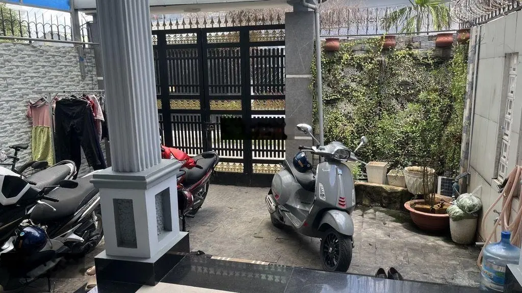 Nhà bán dt 115m2, kdc đhbk giá 8,3tỷ, phú hữu quận 9